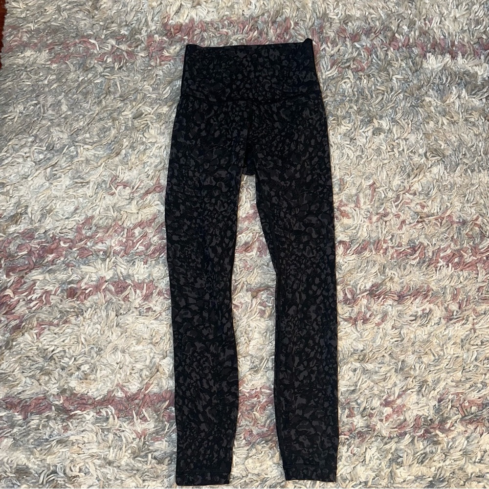 Lululemon Patterned Wunder Under Luxtreme Legging… - image 2